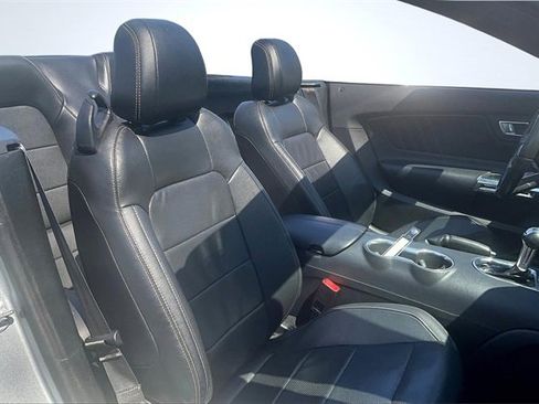 Certified 2022 Ford Mustang Premium image 7
