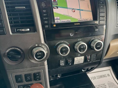 Used 2012 Toyota Sequoia Platinum image 16