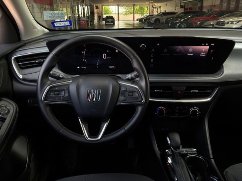 Used 2025 Buick Encore GX Preferred FWD image 12