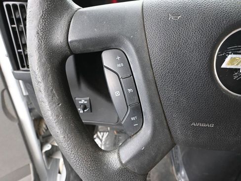 Used 2017 Chevrolet Express 3500 LT w/ LT Preferred Equipment Group image 26