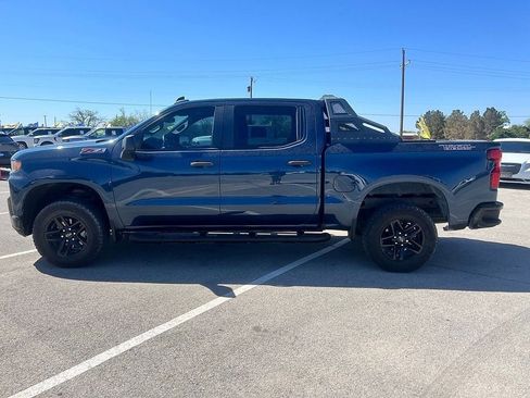 Used 2021 Chevrolet Silverado 1500 Custom Trail Boss w/ LPO, Dark Essentials Package AWD/4WD image 2