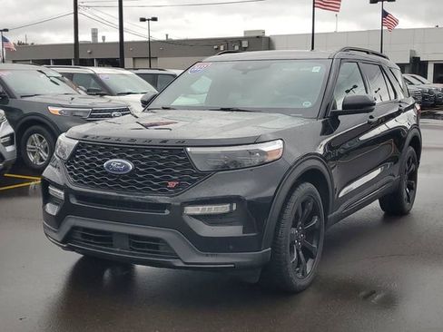 Certified 2023 Ford Explorer ST w/ Equipment Group 401A image 2