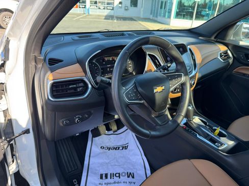 Used 2021 Chevrolet Equinox Premier image 9