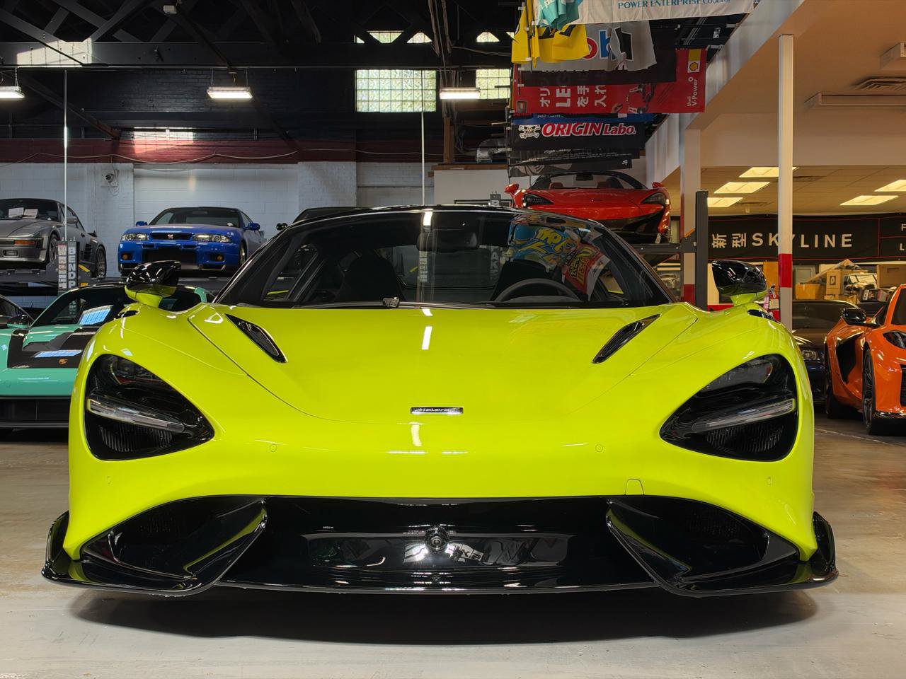 Used 2021 McLaren 765LT RWD image 3