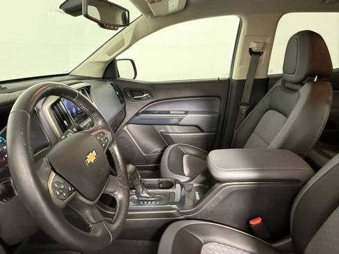 Used 2019 Chevrolet Colorado Z71 AWD/4WD image 26