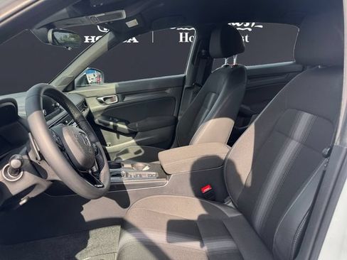 Used 2025 Honda Civic Sport image 9