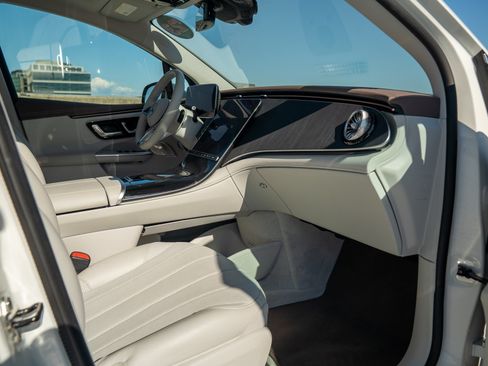 Certified 2023 Mercedes-Benz EQE 350+ 4MATIC SUV image 29