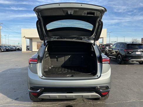 Used 2023 Buick Envision Essence w/ Sport Touring Package image 17