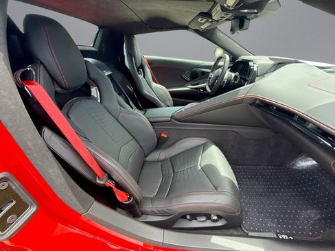 Used 2023 Chevrolet Corvette Stingray Premium Conv w/ Z51 Performance Package RWD image 16