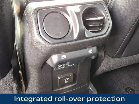 Used 2018 Jeep Wrangler Unlimited Sahara w/ LED Lighting Group image 14