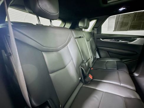 Certified 2023 Cadillac XT5 Premium Luxury image 30