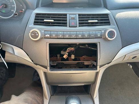 Used 2012 Honda Accord LX image 37