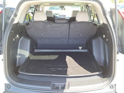 Used 2024 Honda CR-V EX image 10