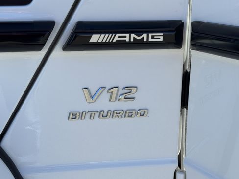 Used 2017 Mercedes-Benz G 65 AMG 4MATIC image 17