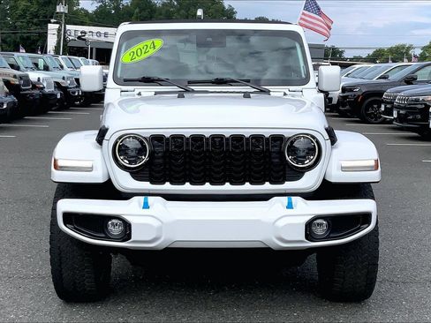 Certified 2024 Jeep Wrangler High Altitude AWD/4WD image 3