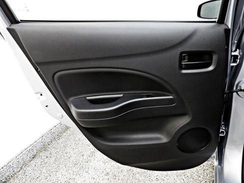 Used 2015 Mitsubishi Mirage ES FWD image 9