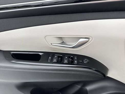 Used 2022 Hyundai Tucson SEL w/ Convenience + Premium Package FWD image 40
