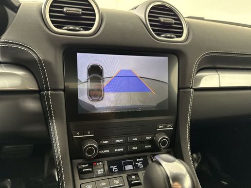 Certified 2025 Porsche 718 Boxster image 28
