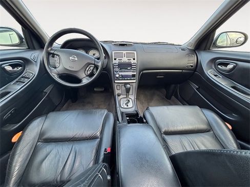 Used 2003 Nissan Maxima SE w/ (TEP) Titanium Edition Pkg image 10