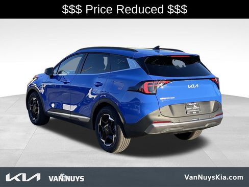 Used 2026 Kia Sportage EX w/ EX Panorama Roof Package image 6