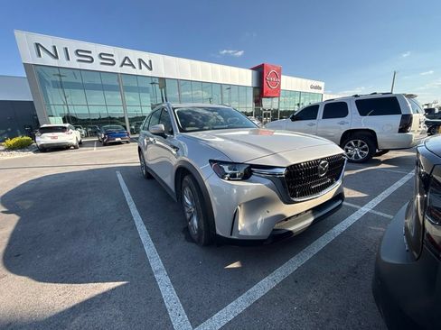 Used 2025 MAZDA CX-90 3.3 Turbo w/ Preferred Package AWD/4WD image 6