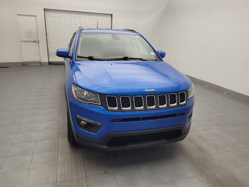 Used 2017 Jeep Compass Latitude w/ Popular Equipment Group AWD/4WD image 14