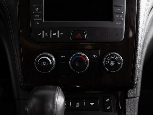 Used 2017 Chevrolet Traverse LT w/ True North Edition AWD/4WD image 36