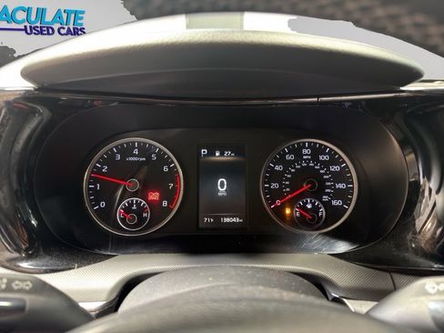 Used 2021 Kia K5 GT-Line AWD/4WD image 11