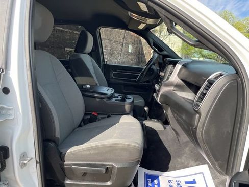 Used 2024 RAM 3500 4x4 Crew Cab DRW image 23