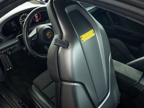 Certified 2022 Porsche 911 GT3 RWD image 19
