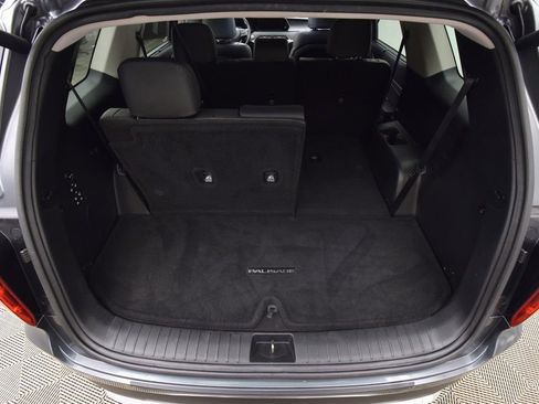 Used 2022 Hyundai Palisade SEL w/ 8P Bench Seat Package FWD image 34