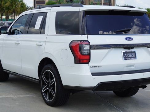 Used 2021 Ford Expedition Limited RWD image 9