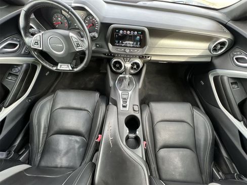 Used 2016 Chevrolet Camaro SS image 17