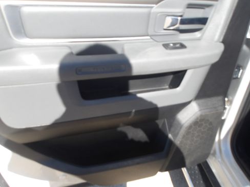 Used 2014 RAM 1500 Lone Star image 16