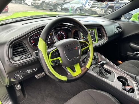 Used 2023 Dodge Challenger R/T w/ Plus Package image 13