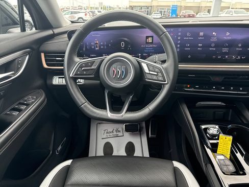 Used 2025 Buick Envision Sport Touring AWD/4WD image 16