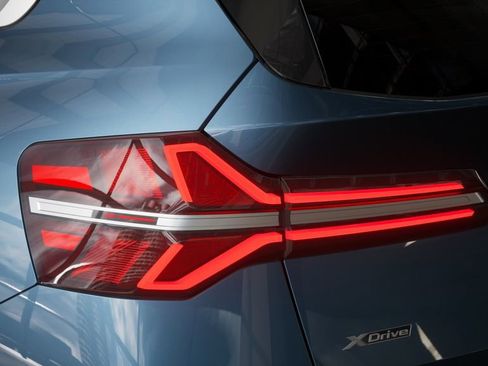 Used 2026 BMW X3 xDrive30 w/ Convenience Package image 33