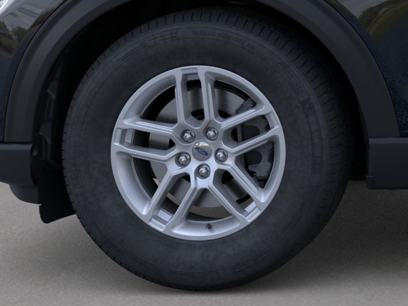 New 2026 Ford Explorer Active RWD image 19