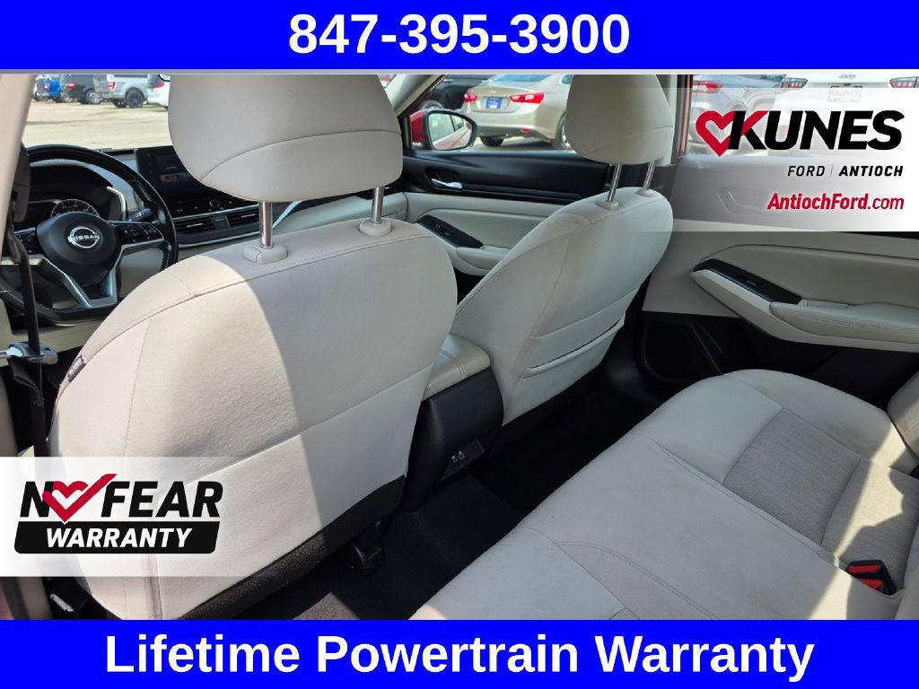 Used 2024 Nissan Altima 2.5 SV w/ SV Premium Package FWD image 32