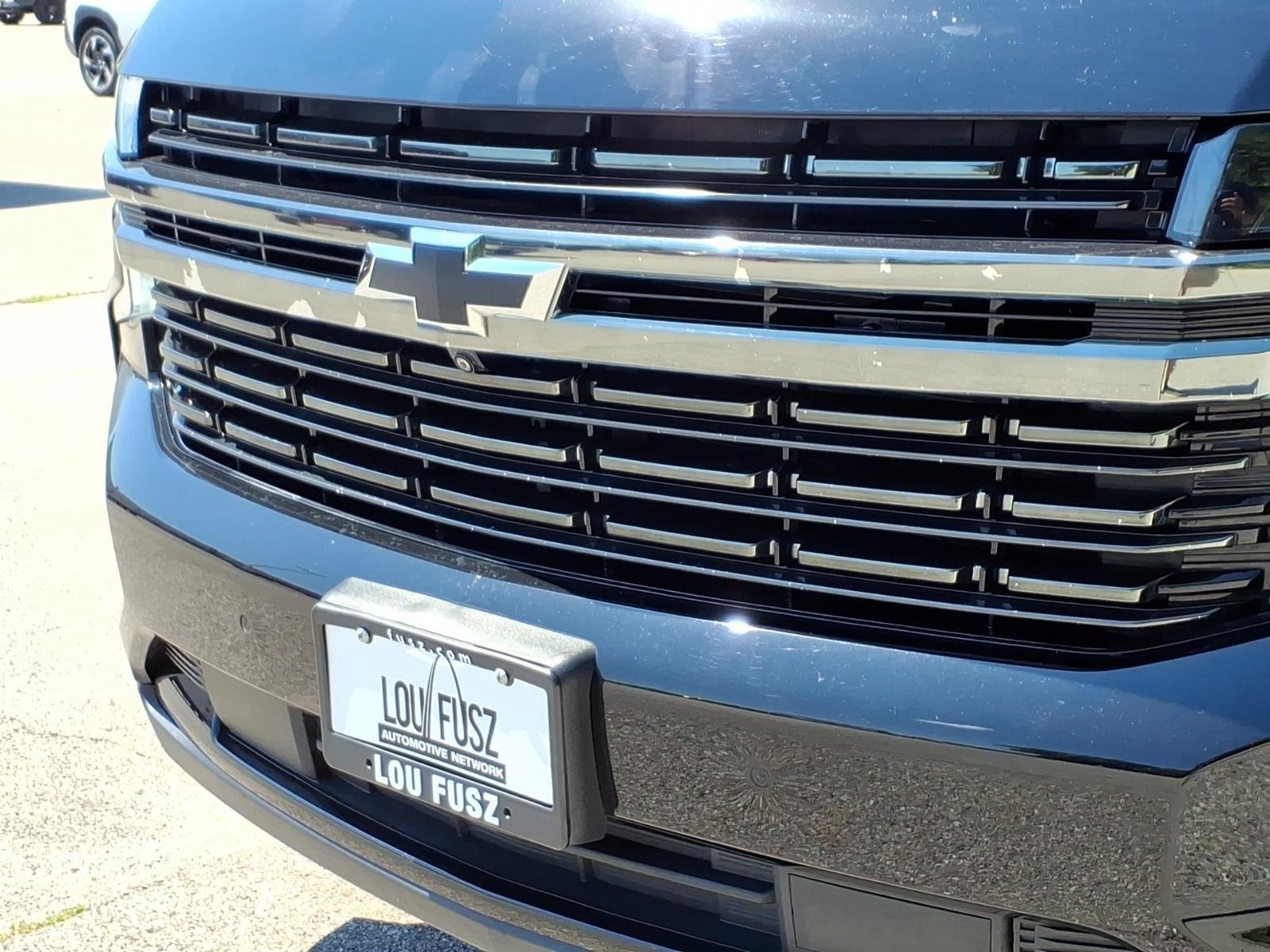 Used 2021 Chevrolet Tahoe RST w/ Luxury Package AWD/4WD image 33