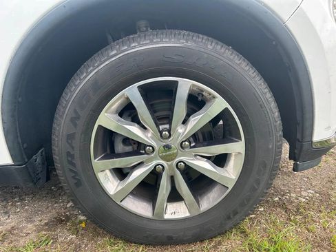 Used 2016 Dodge Durango Limited w/ Nav & Power Liftgate Group image 16