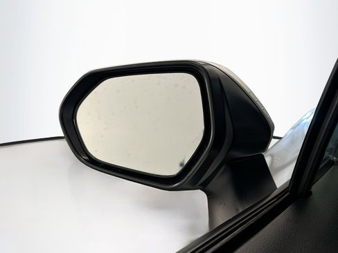 Used 2025 Toyota Corolla LE image 16