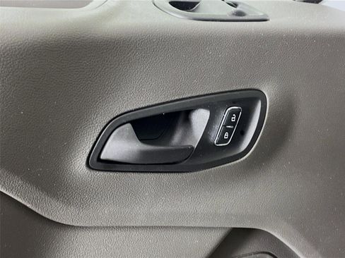 New 2025 Ford Transit 250 148 Medium Roof image 19
