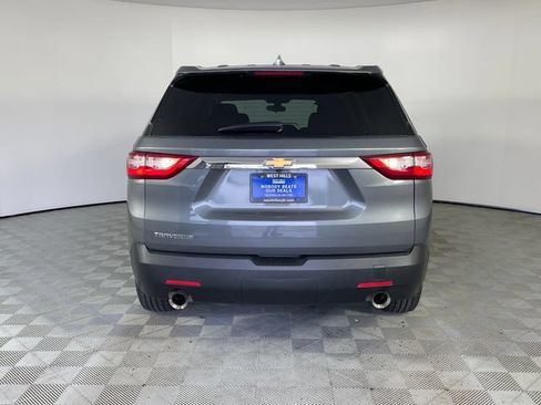 Used 2018 Chevrolet Traverse LS FWD image 15