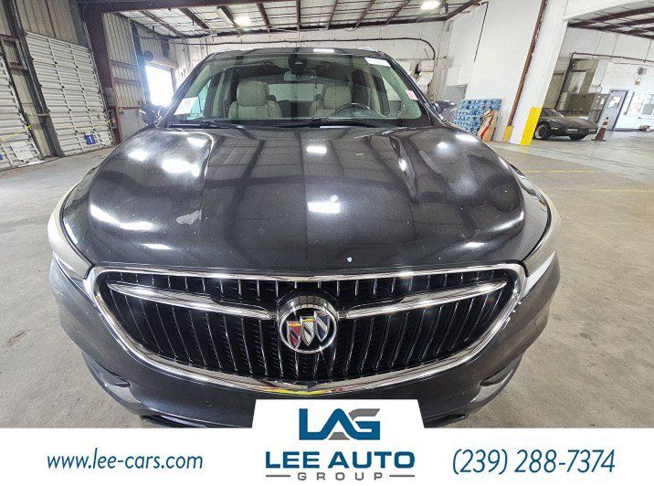 Used 2018 Buick Enclave Premium w/ Experience Buick Package AWD/4WD image 3