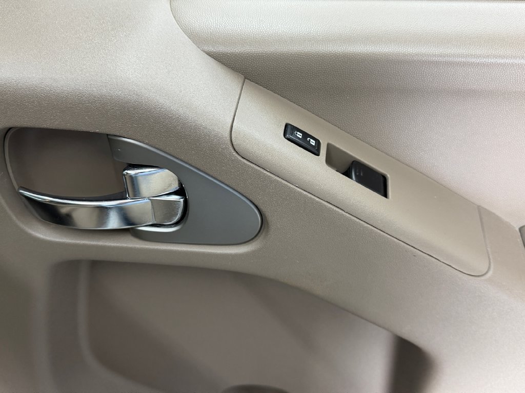 Used 2017 Nissan Frontier SV RWD image 22