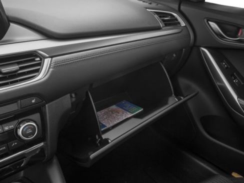 Used 2016 MAZDA MAZDA6 Touring image 17