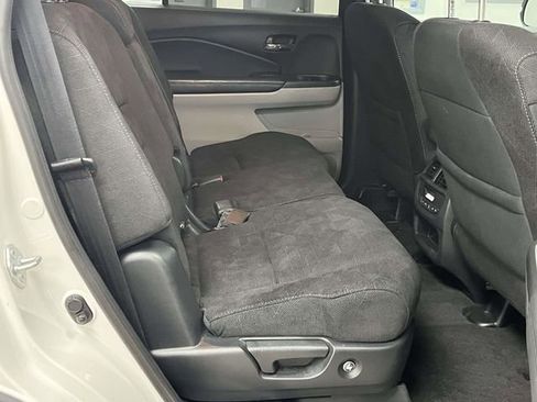 Used 2022 Honda Pilot Sport image 27