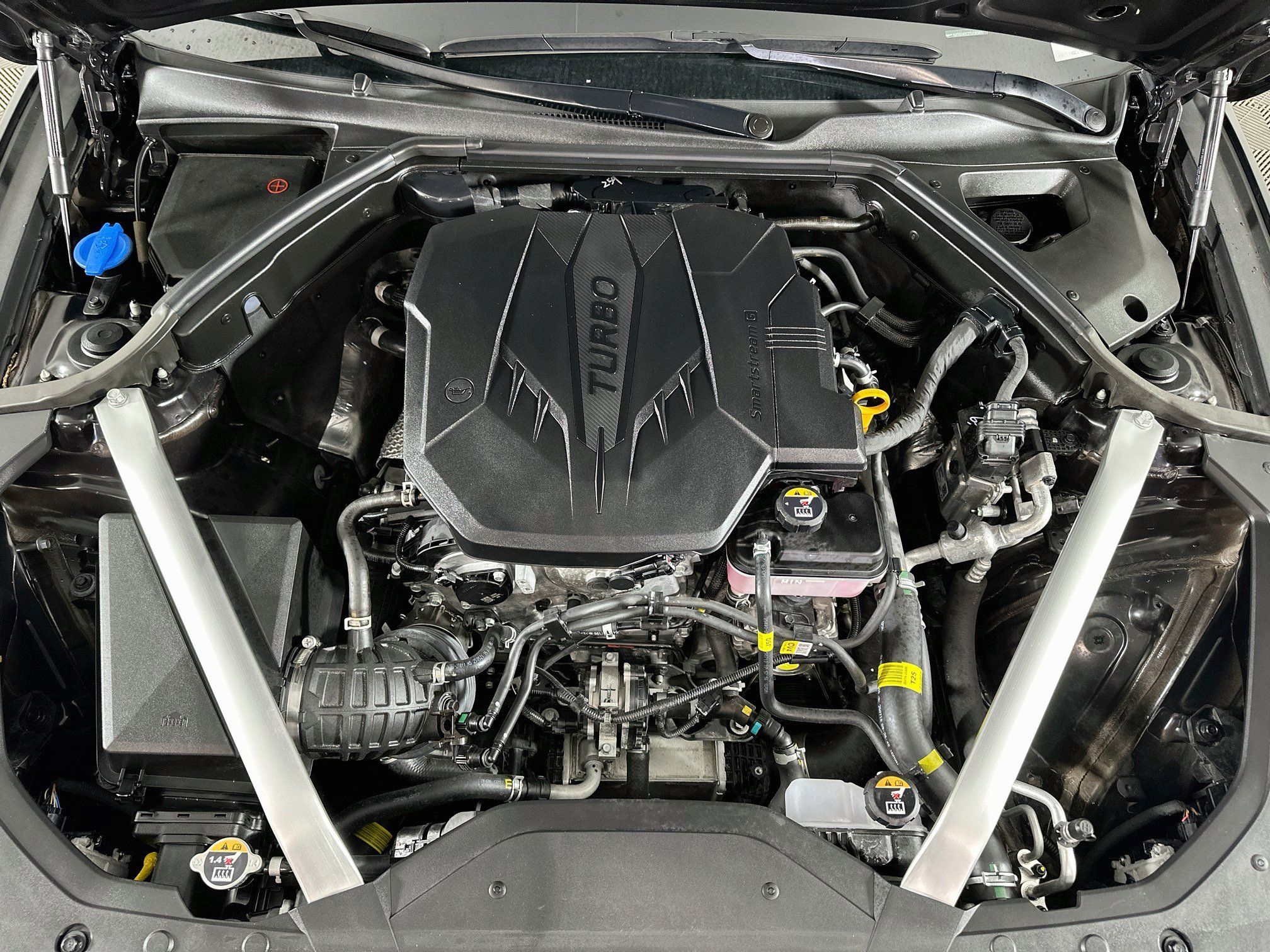 Used 2026 Genesis G70 2.5T RWD image 34
