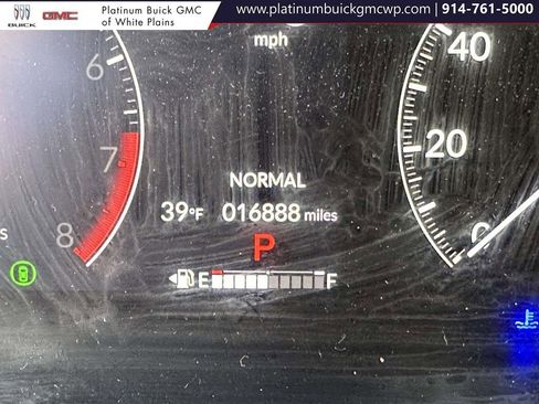 Used 2024 Honda HR-V LX image 35